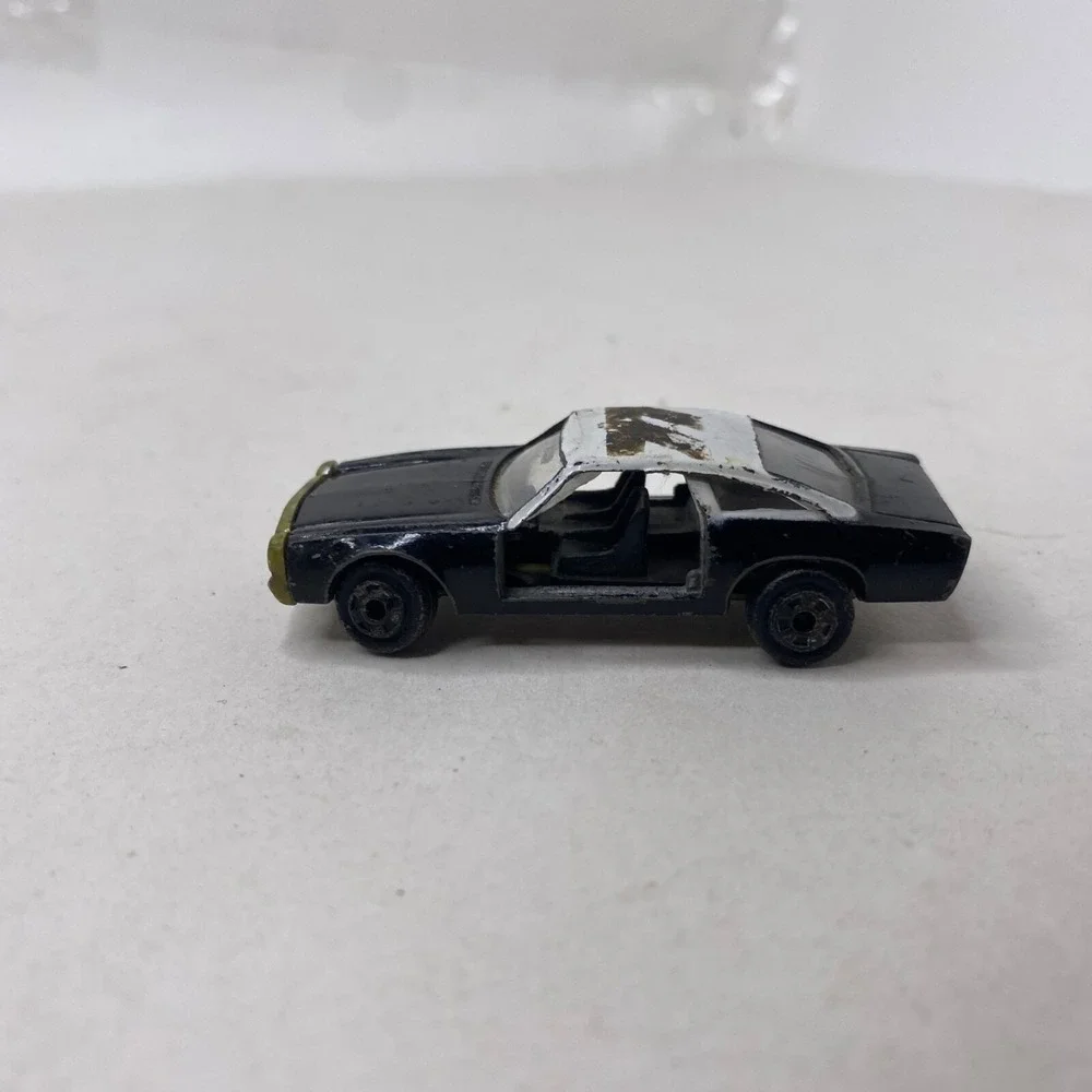 Vintage Zylmex 77 Chevrolet Chevelle Hardtop Police Car 1:64 Scale P323 HongKong